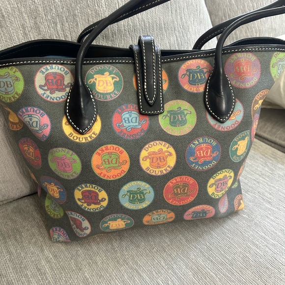 Dooney & Bourke Vintage ‘Star’ pocketbook - Picture 3 of 6